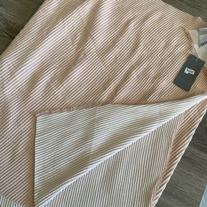 Soft, long and wide scarf/shall